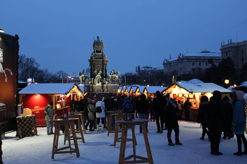 xmas market Alps2Alps Transfer Blog